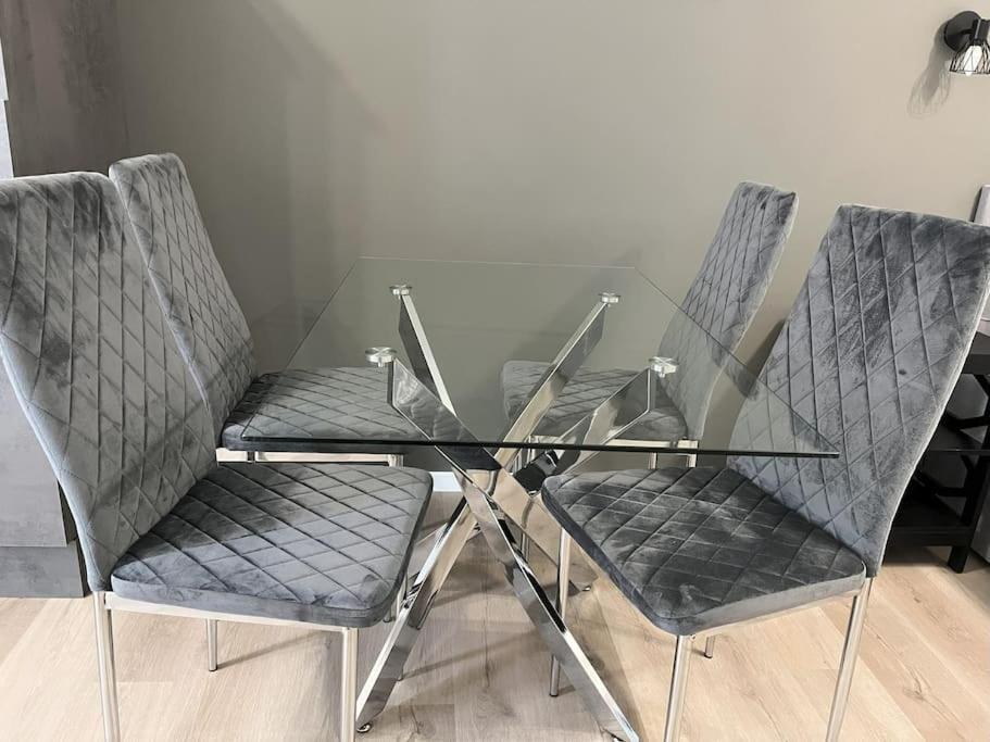 Staywell For 4 In The City I Parking I Wifi I Netflix Paderborn Exterior photo